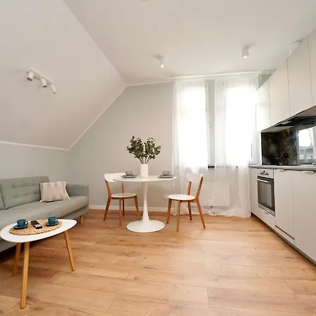 Mdrent Oliwski Mlyn Apartment *